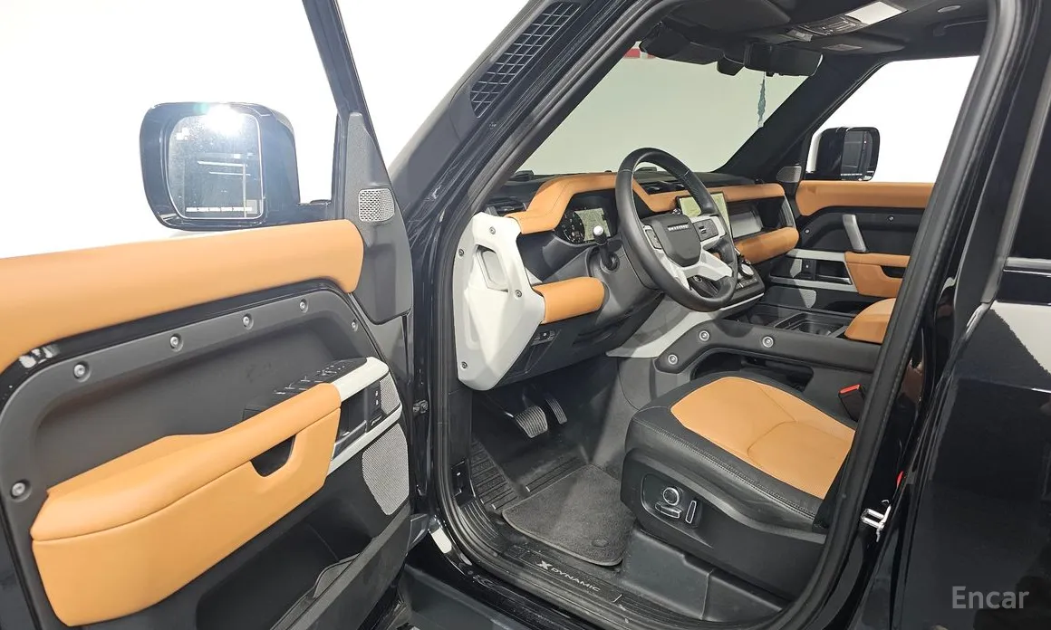 Фото 10 - Land Rover Defender