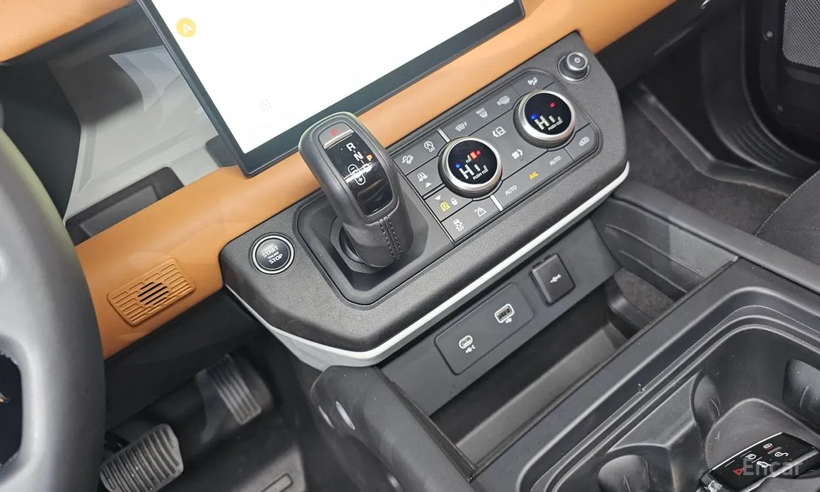 Фото 9 - Land Rover Defender