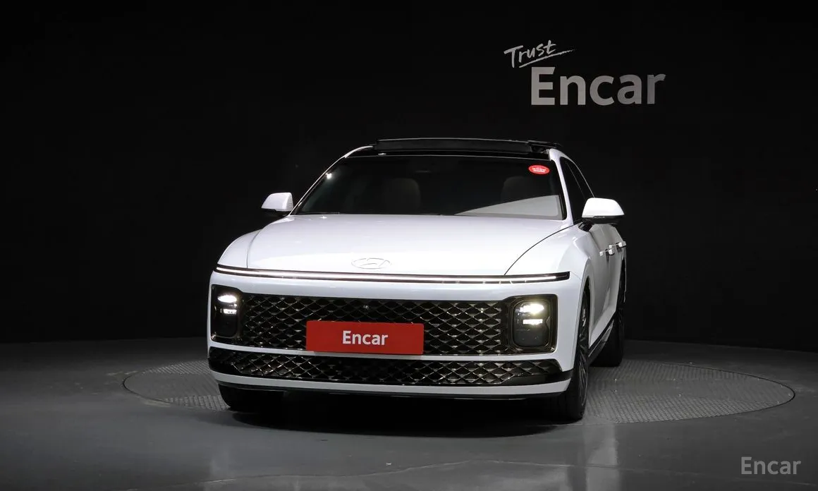 Фото 3 - Hyundai Grandeur