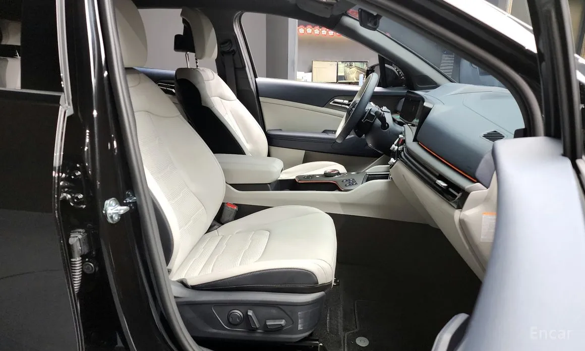 Фото 11 - Kia Sportage