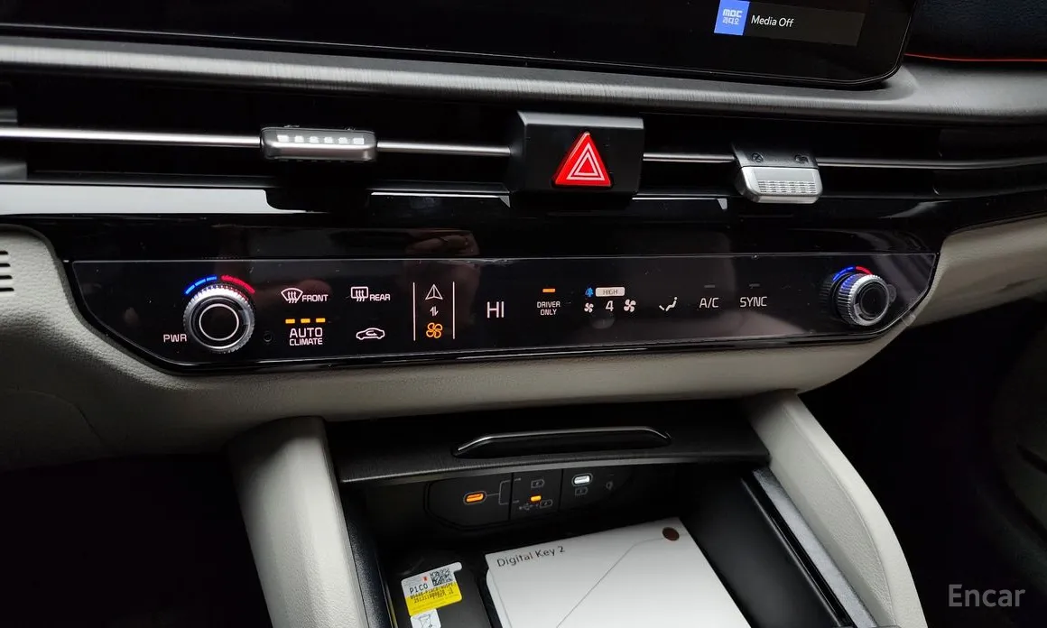 Фото 17 - Kia Sportage