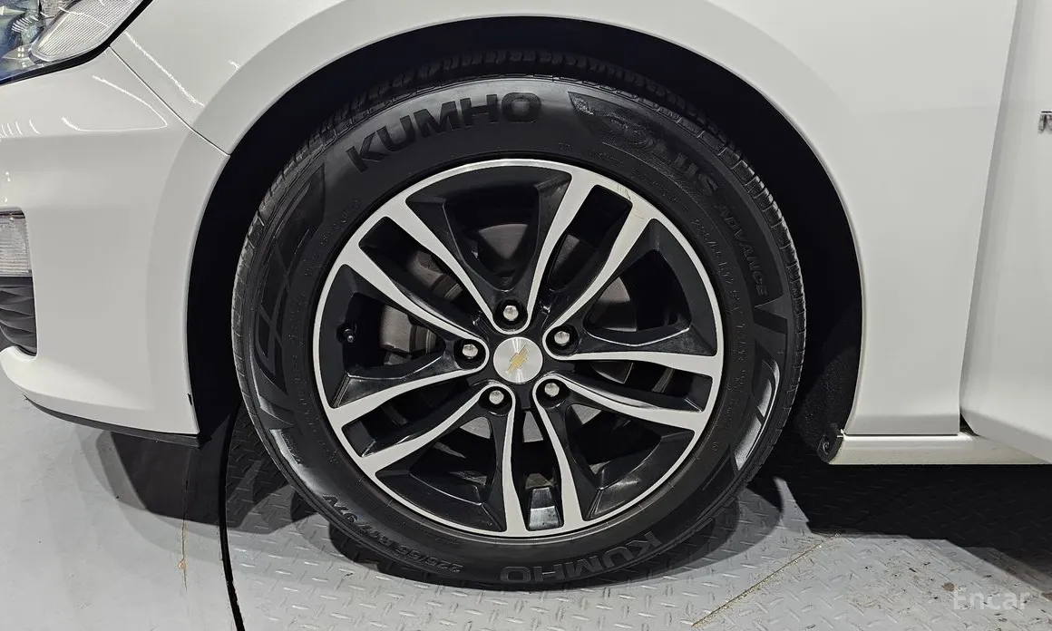 Фото 5 - Chevrolet Malibu