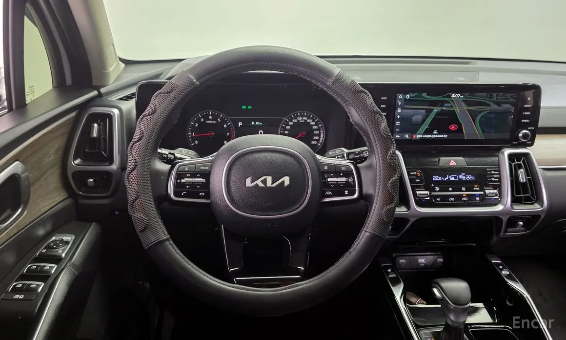 Фото 13 - Kia Sorento