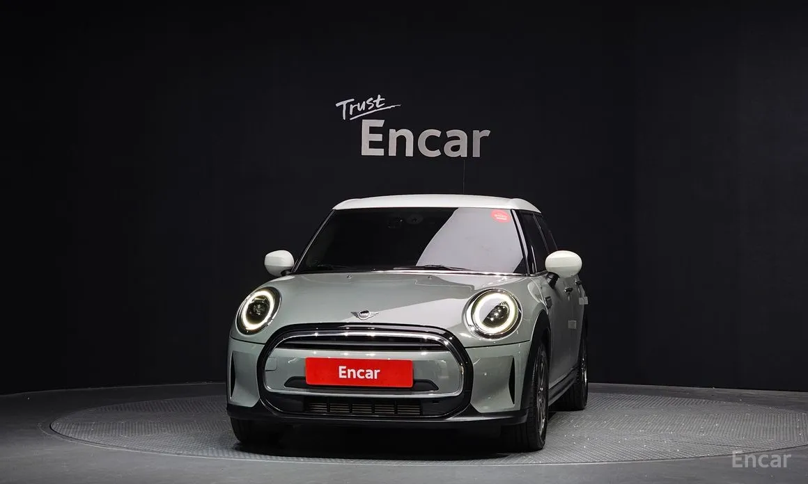 Фото 3 - Mini Cooper