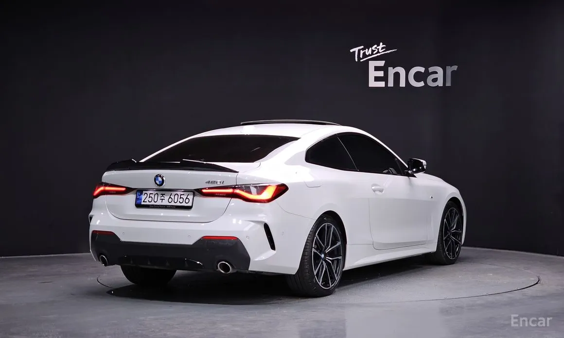 Фото 2 - BMW 4 Series