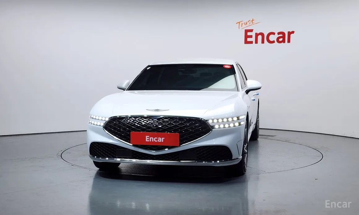 Фото 3 - Genesis G90