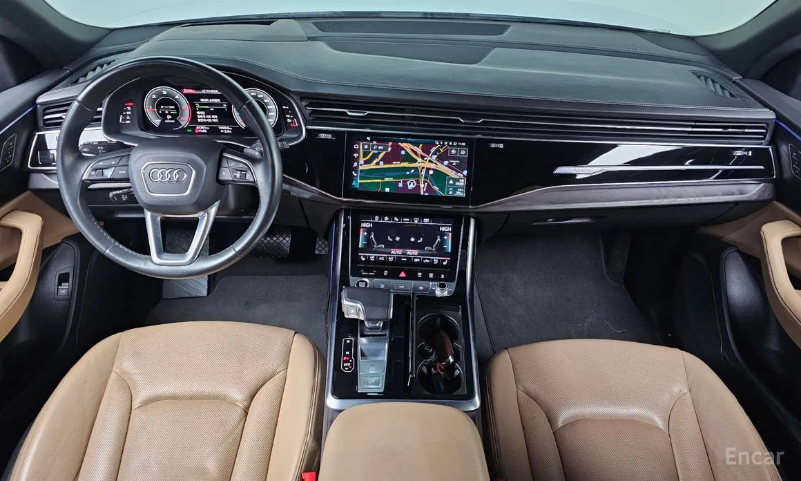 Фото 7 - Audi Q8