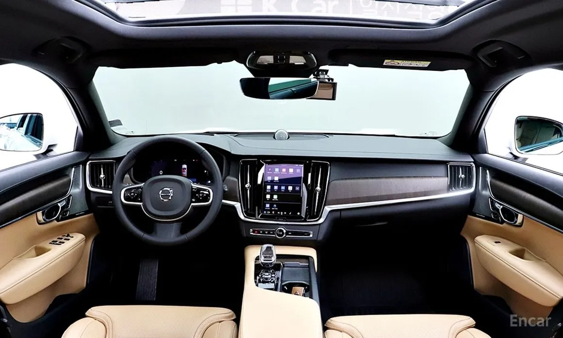 Фото 11 - Volvo V90