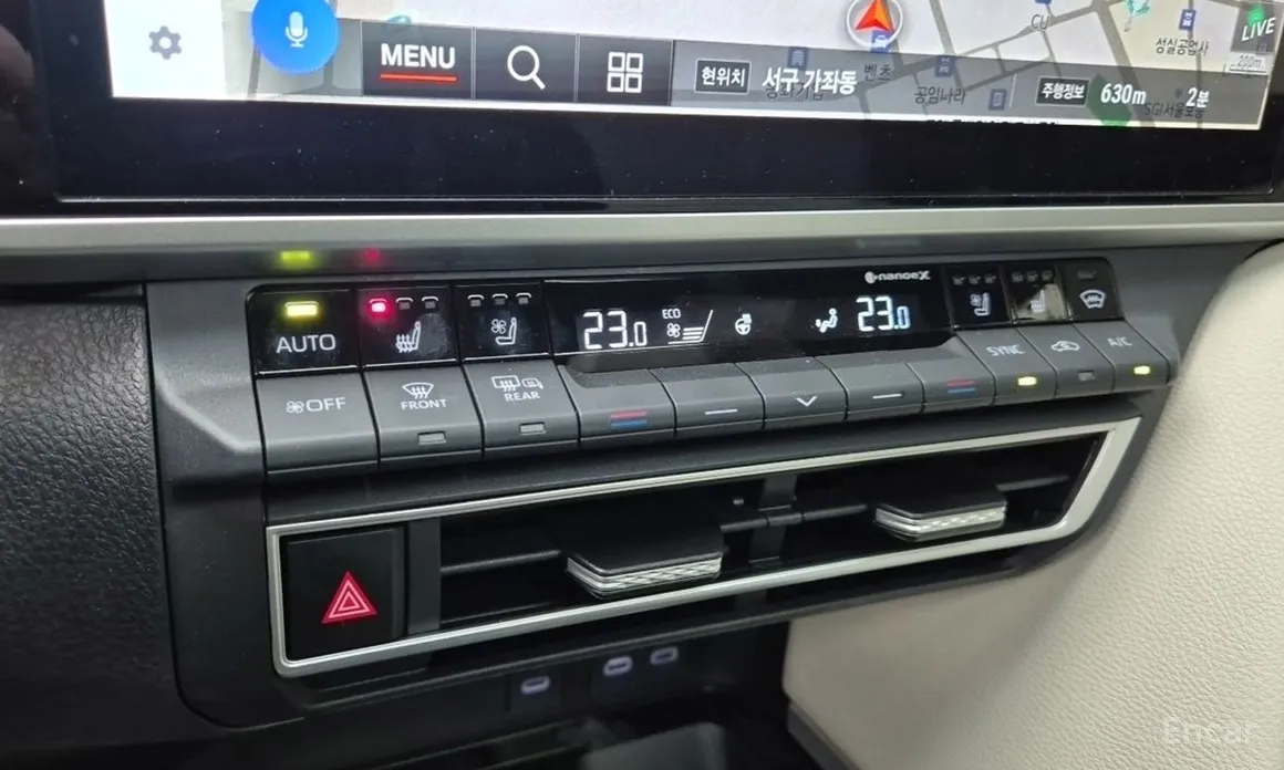 Фото 14 - Toyota Camry