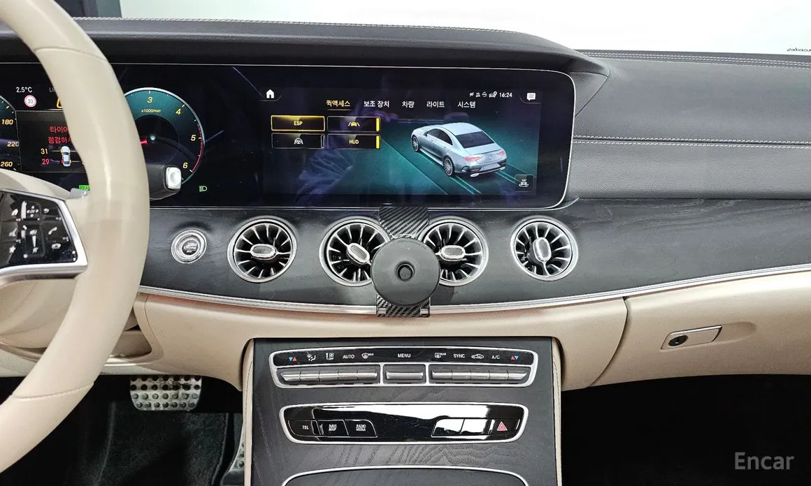 Фото 16 - Mercedes-Benz CLS-Class