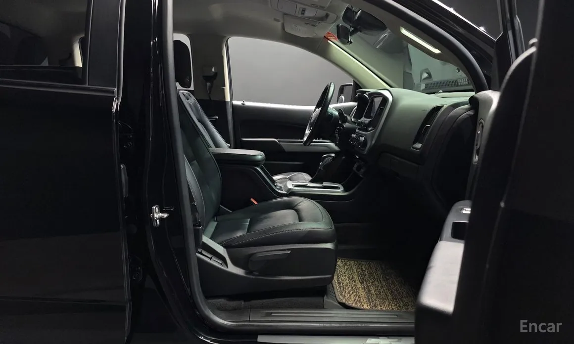 Фото 10 - Chevrolet Colorado