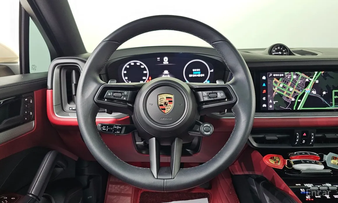 Фото 13 - Porsche Cayenne