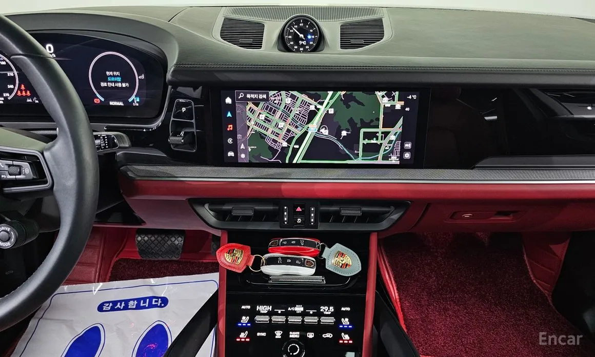 Фото 15 - Porsche Cayenne