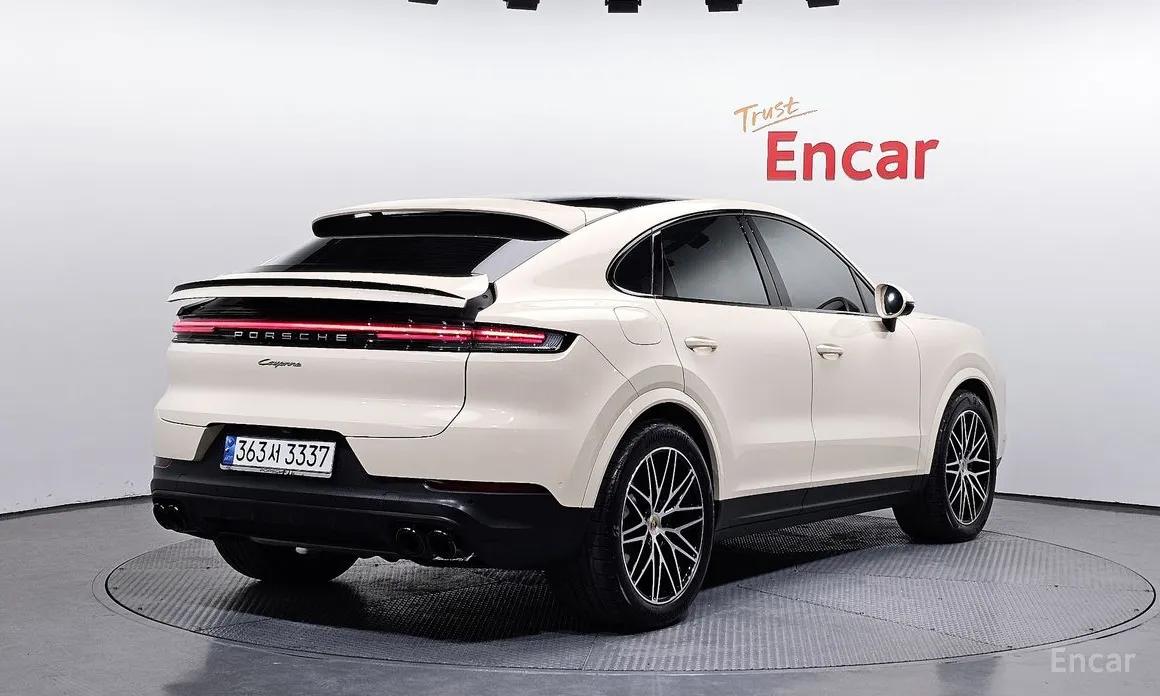 Фото 2 - Porsche Cayenne
