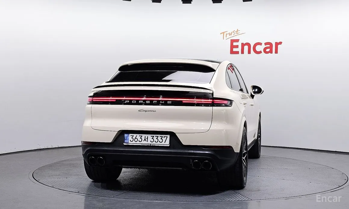 Фото 4 - Porsche Cayenne