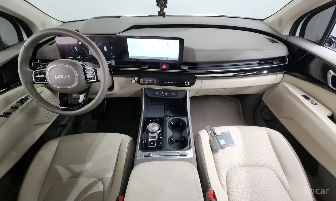 Фото 7 - Kia Carnival