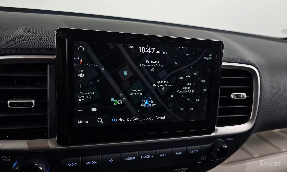 Фото 14 - Hyundai Venue