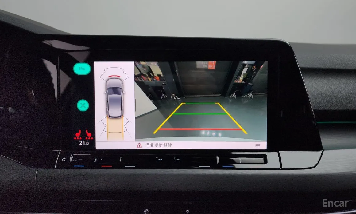 Фото 15 - Volkswagen Golf