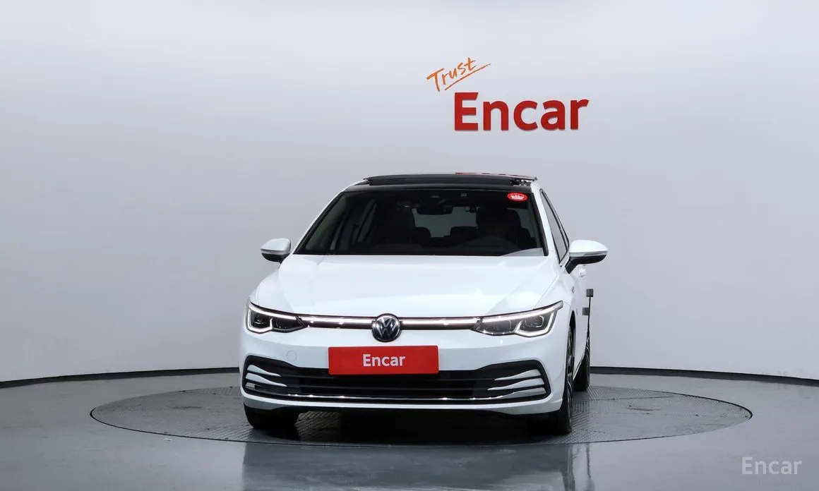 Фото 3 - Volkswagen Golf