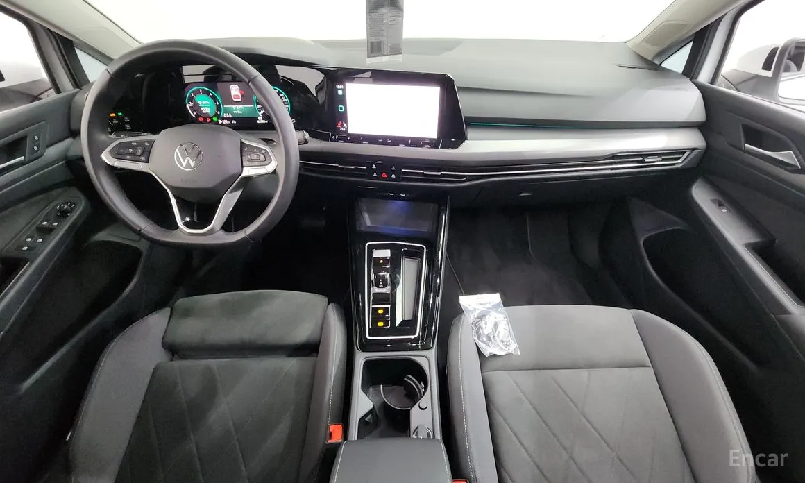 Фото 7 - Volkswagen Golf