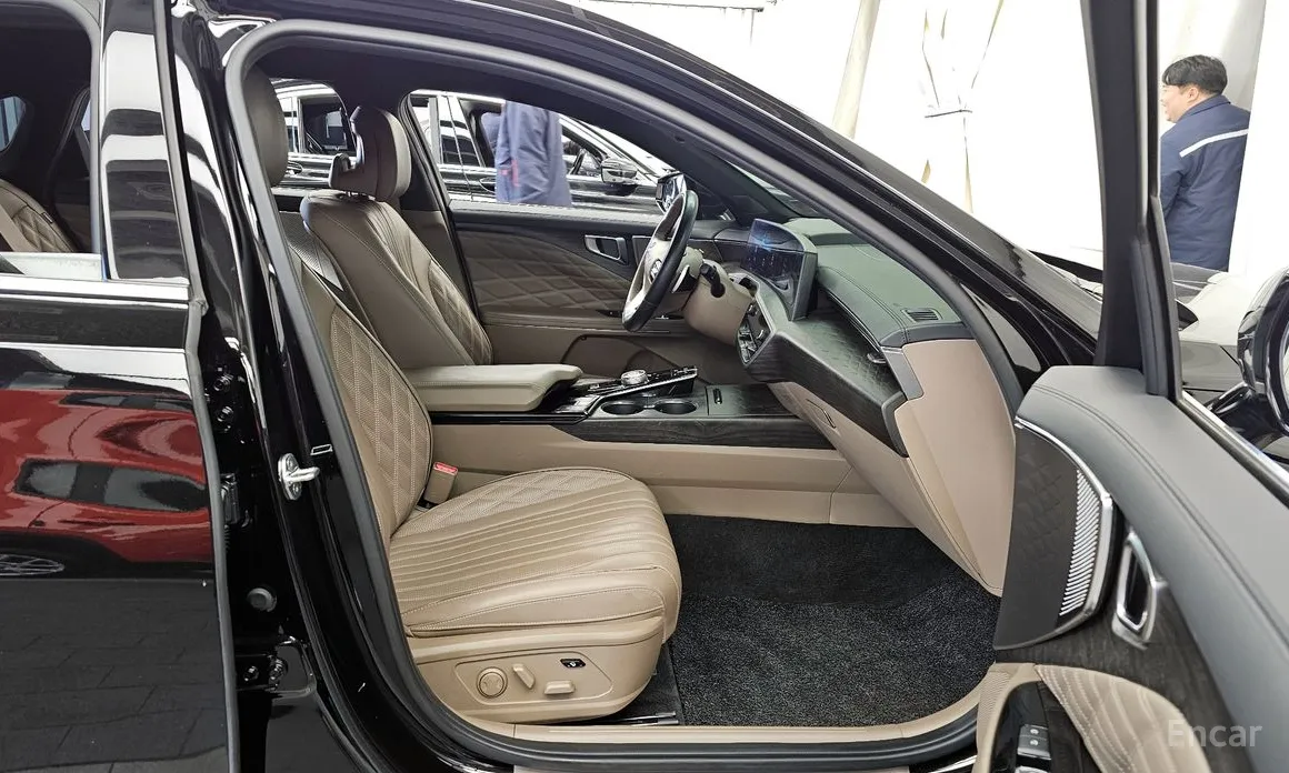 Фото 11 - Kia K8