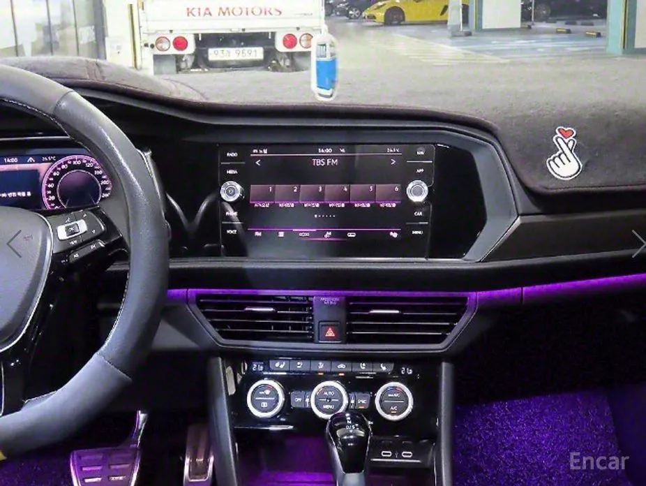 Фото 11 - Volkswagen Jetta