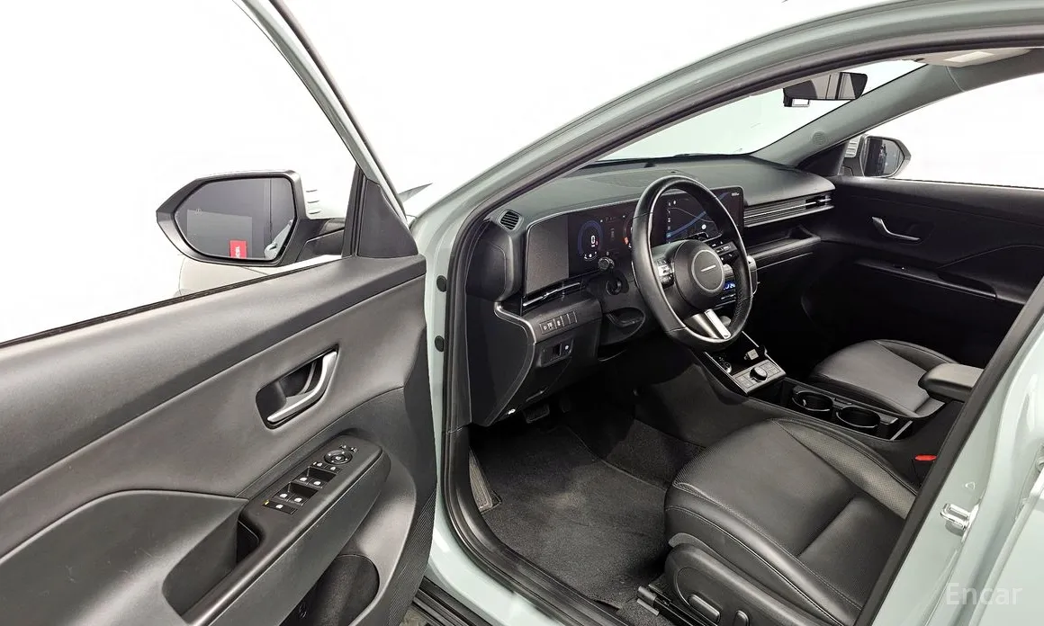 Фото 10 - Hyundai Kona