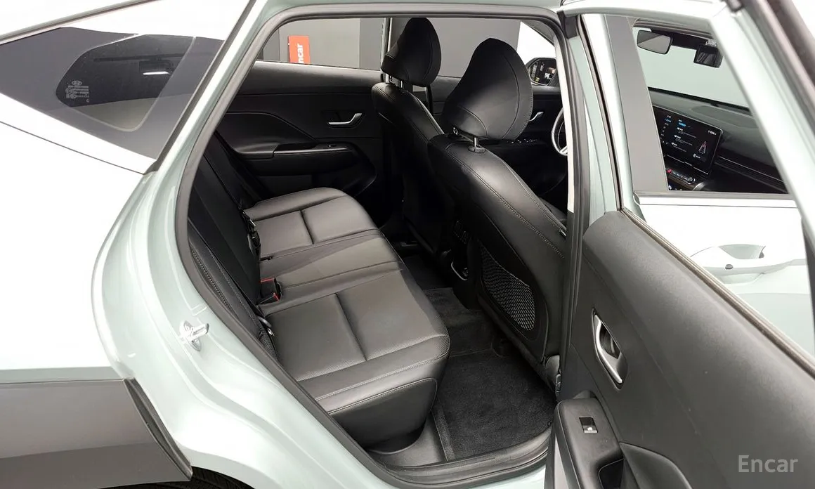 Фото 12 - Hyundai Kona