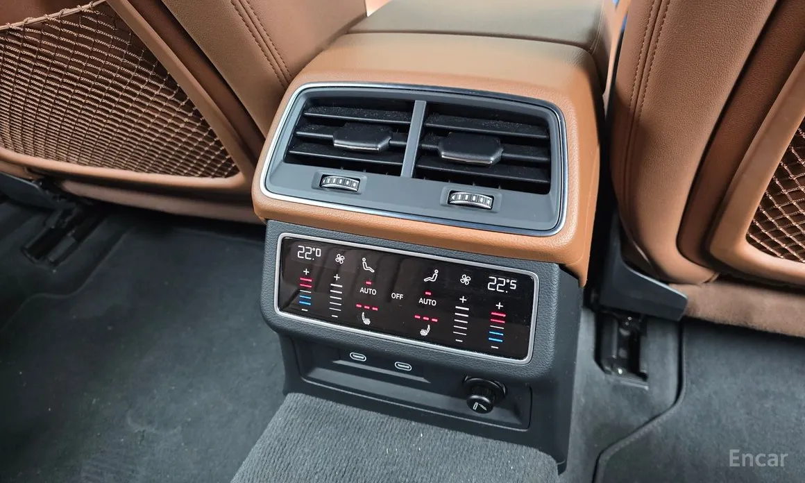 Фото 19 - Audi A6