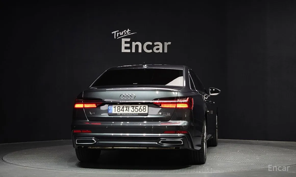 Фото 4 - Audi A6