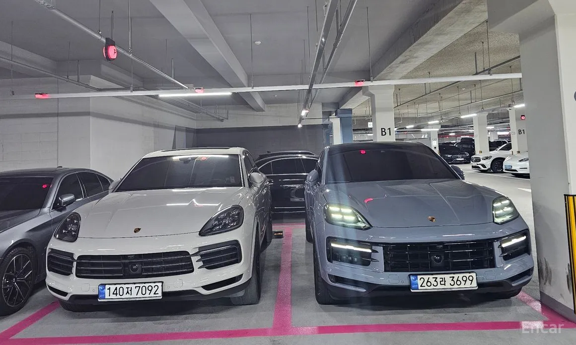 Фото 16 - Porsche Cayenne