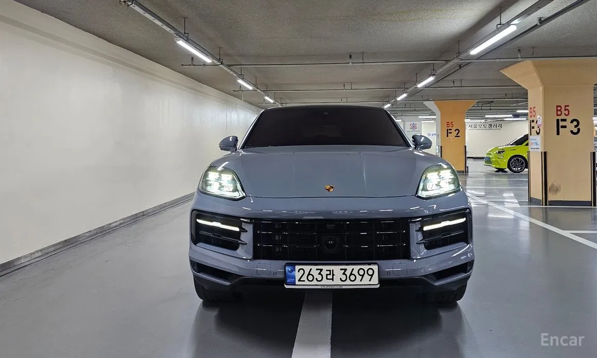 Фото 2 - Porsche Cayenne
