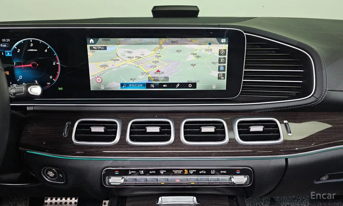 Фото 14 - Mercedes-Benz GLE-Class