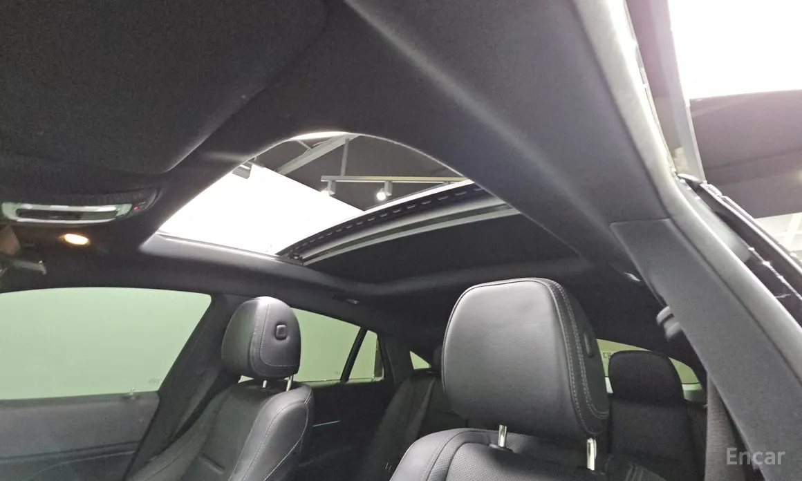 Фото 19 - Mercedes-Benz GLE-Class