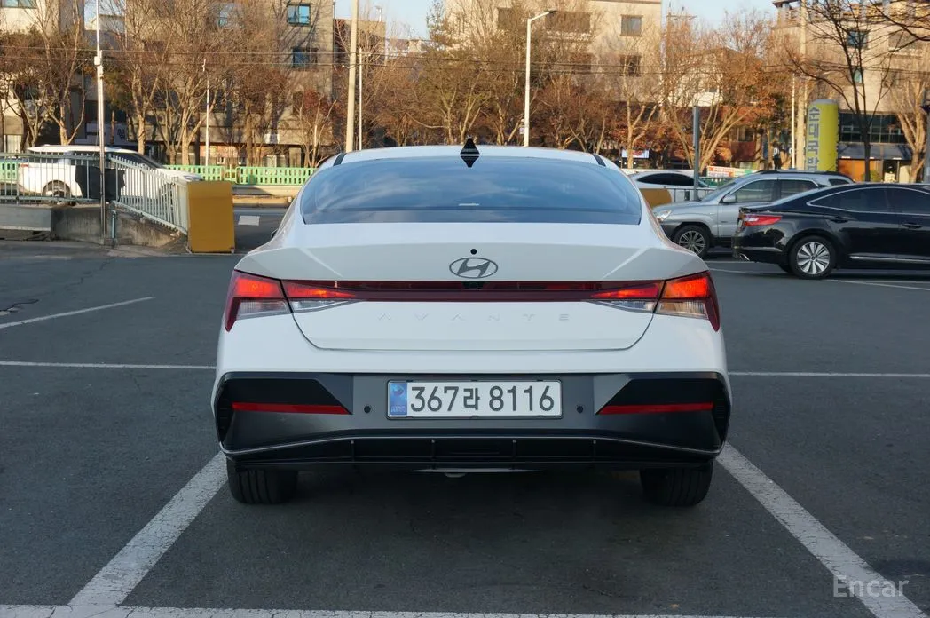Hyundai Avante 2023 1.6