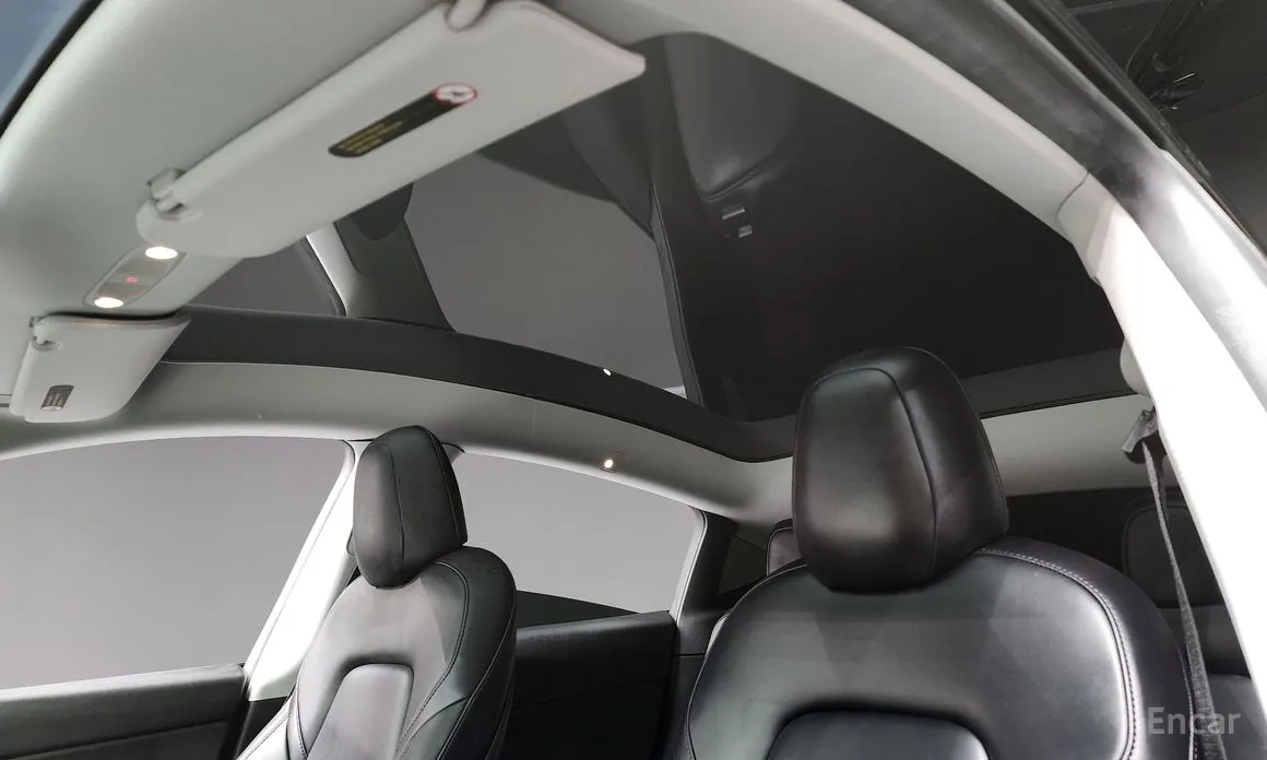 Фото 19 - Tesla Model Y