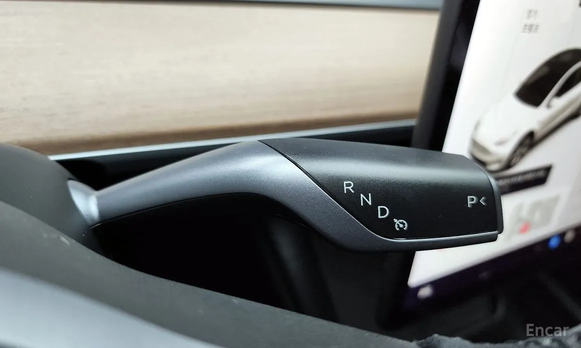 Фото 9 - Tesla Model Y