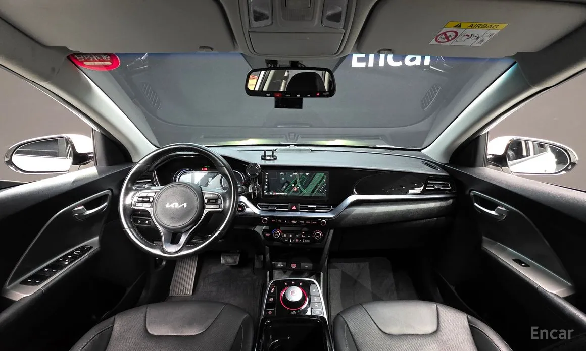 Фото 7 - Kia Niro