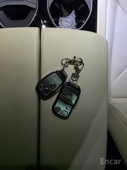 Фото 14 - Lamborghini Urus