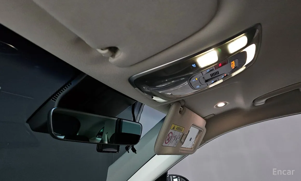 Фото 17 - Genesis GV70