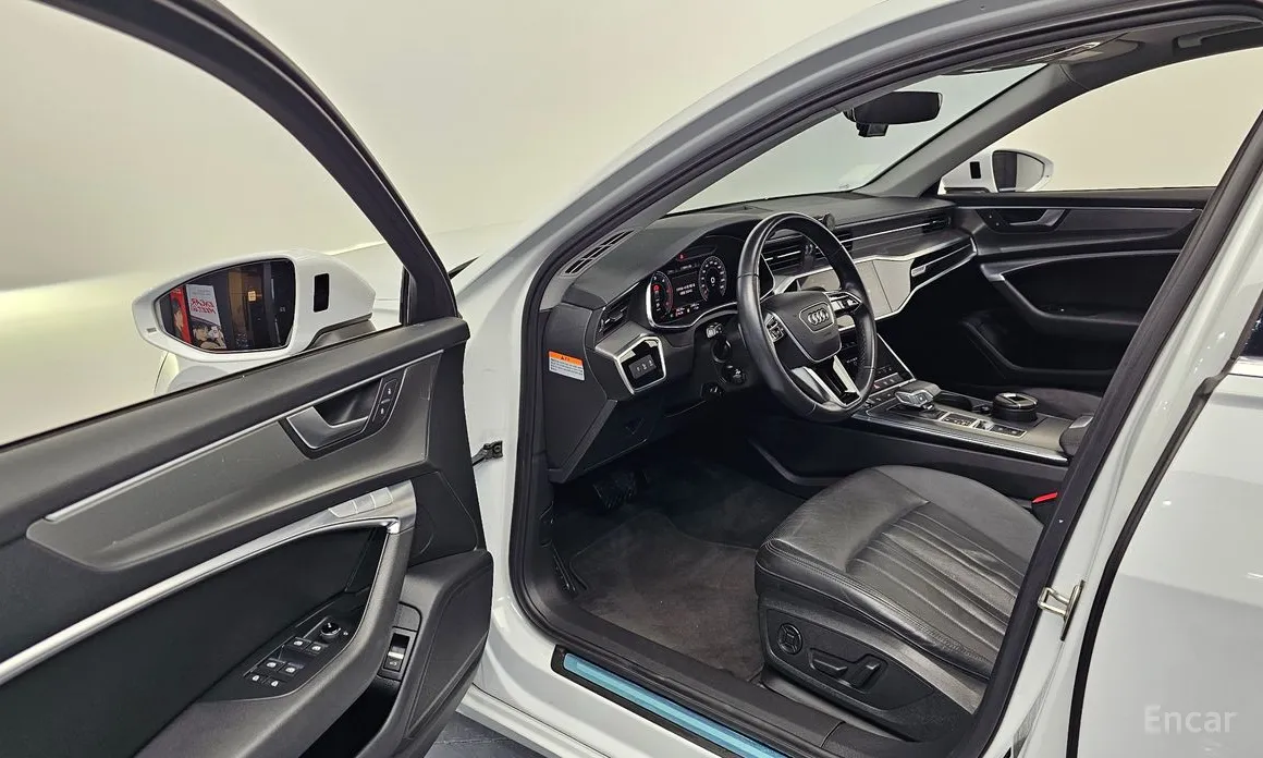 Фото 10 - Audi A6