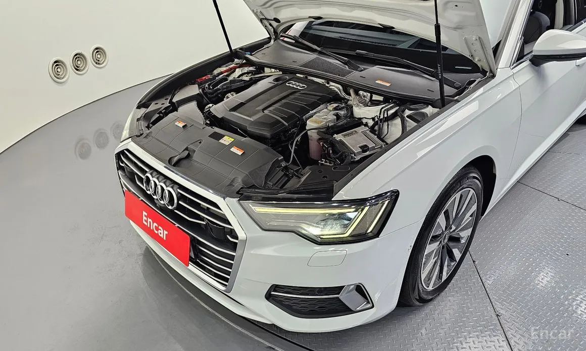 Фото 6 - Audi A6