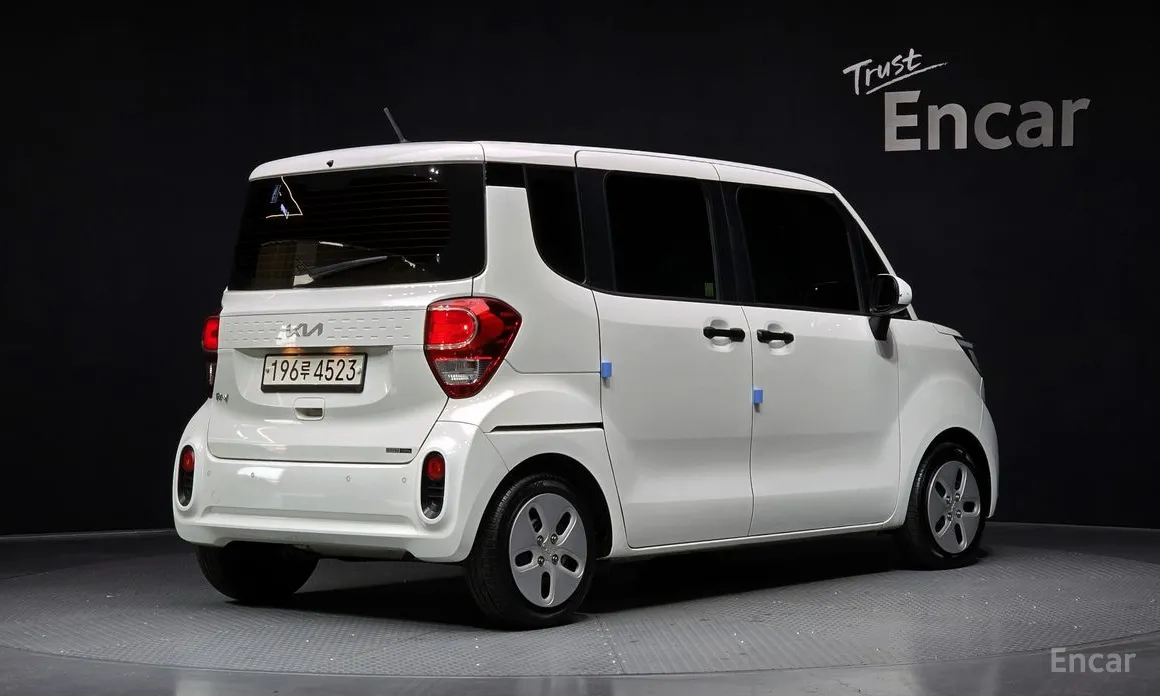 Фото 2 - Kia Ray