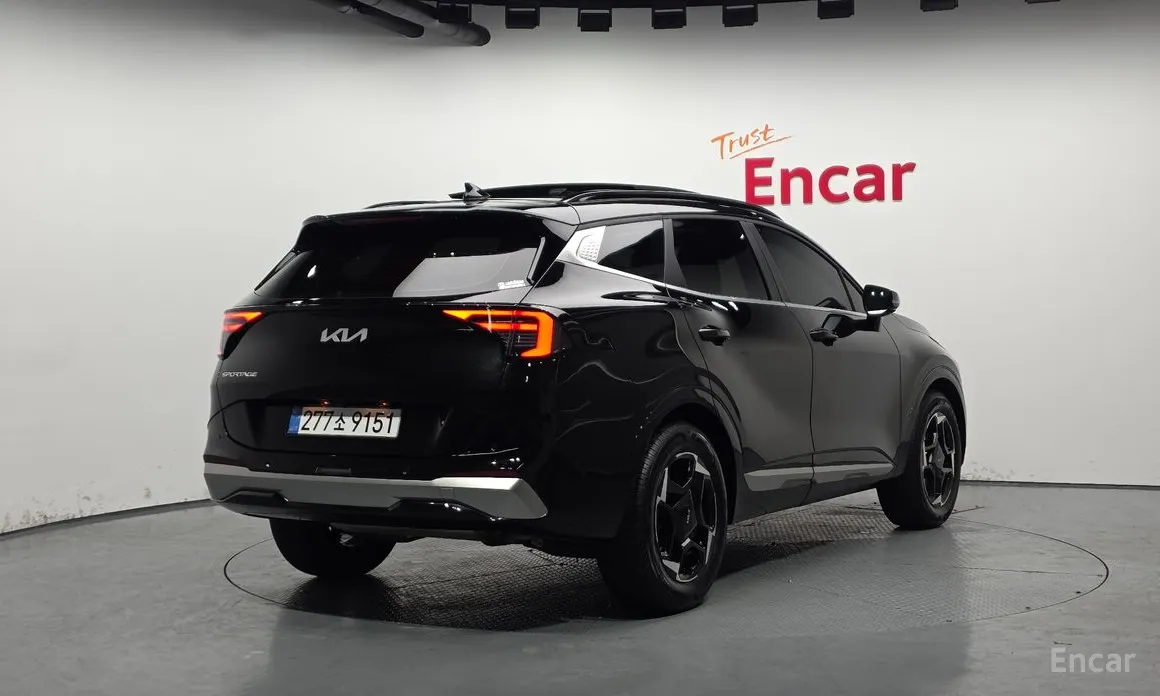 Фото 2 - Kia Sportage