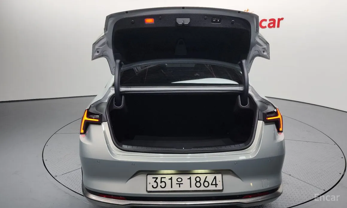 Фото 20 - Kia K8