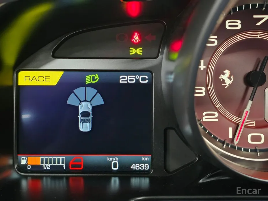 Фото 8 - Ferrari 812