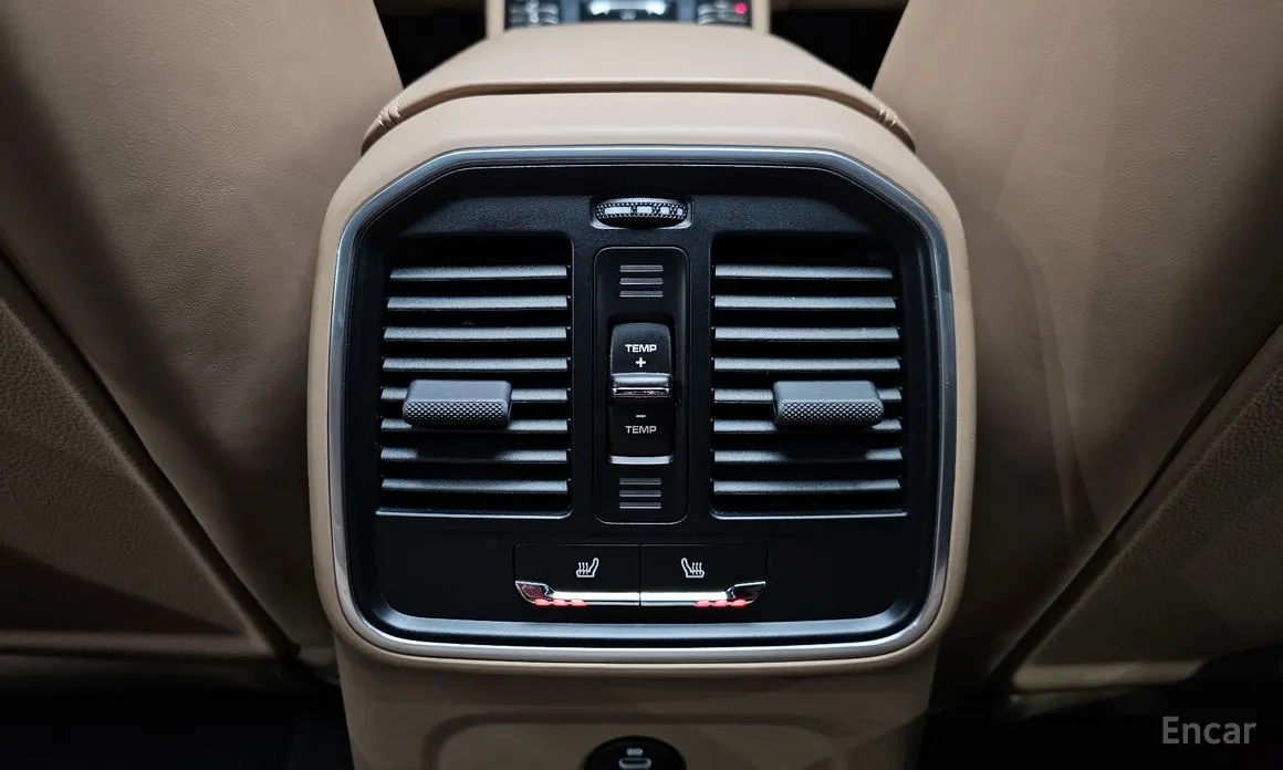 Фото 19 - Porsche Macan