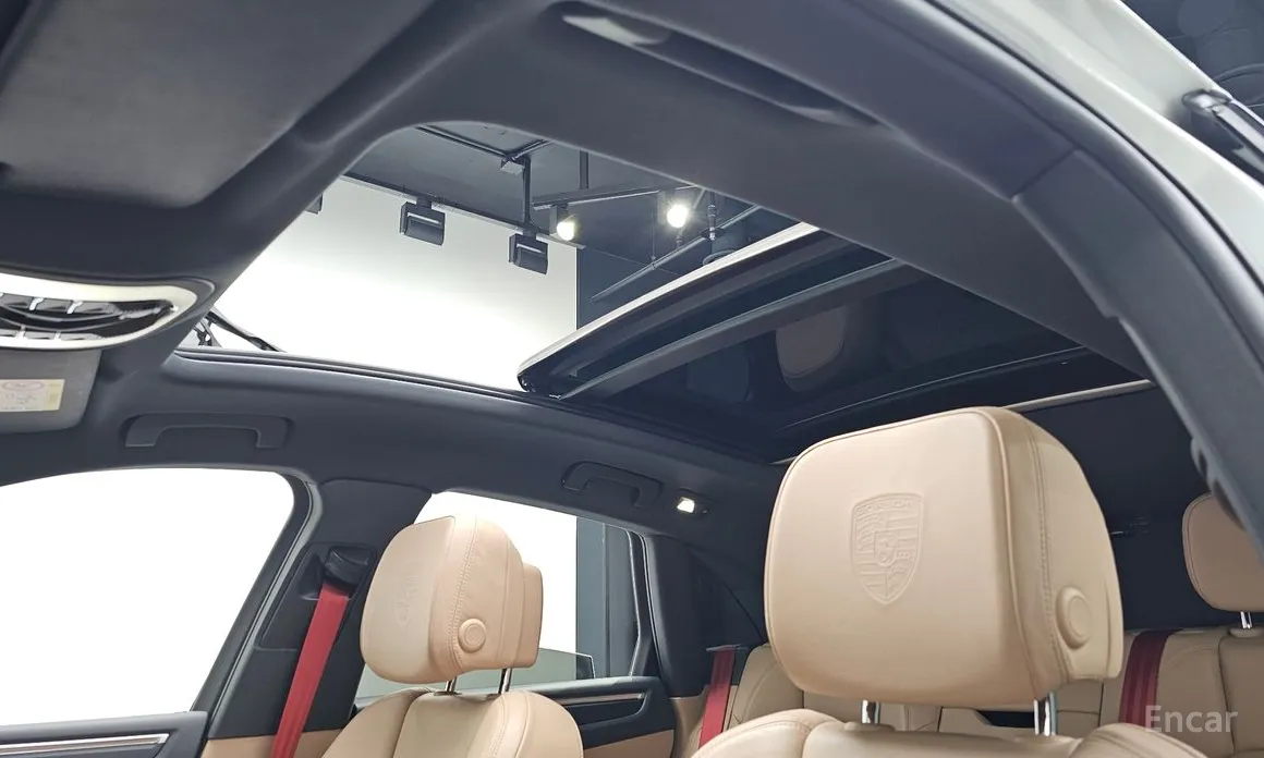 Фото 20 - Porsche Macan