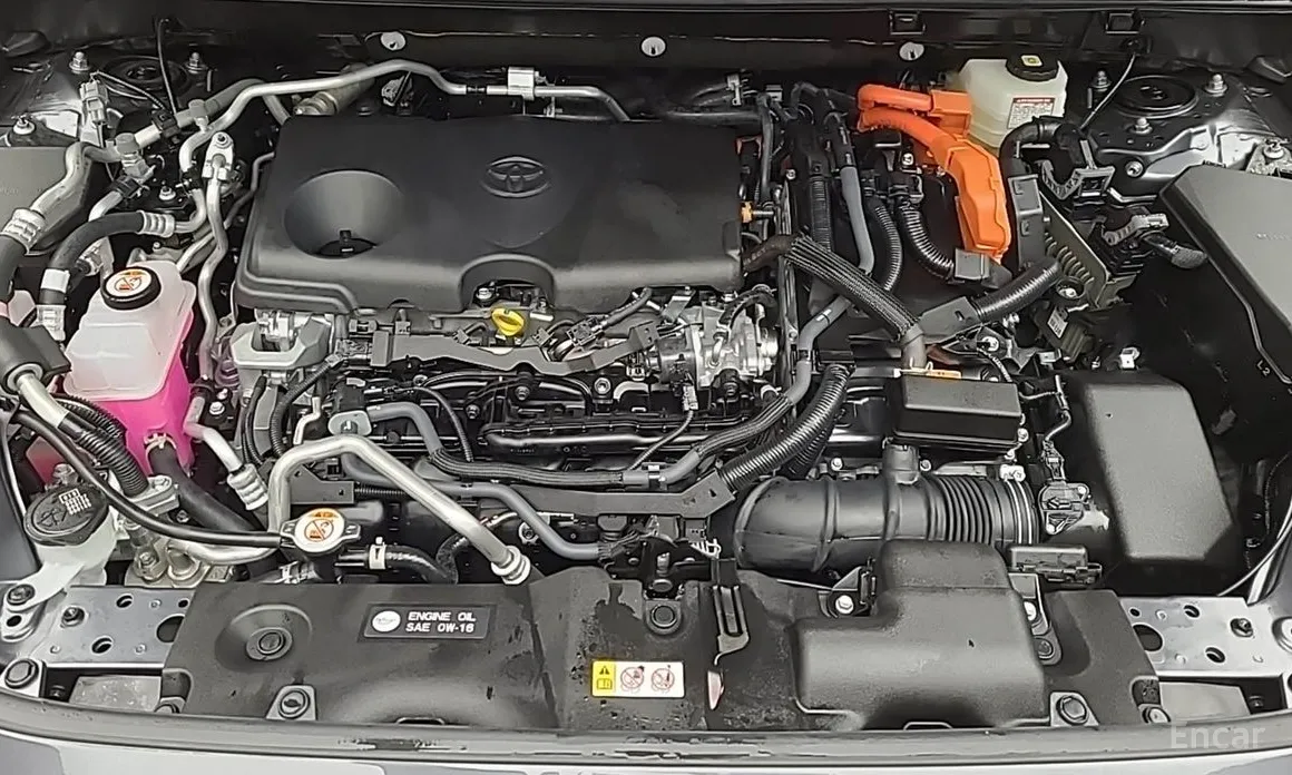 Фото 6 - Toyota RAV4