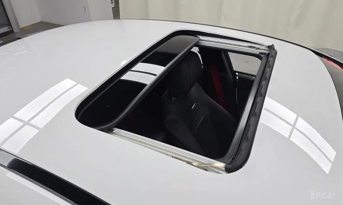 Фото 19 - Mercedes-Benz CLS-Class